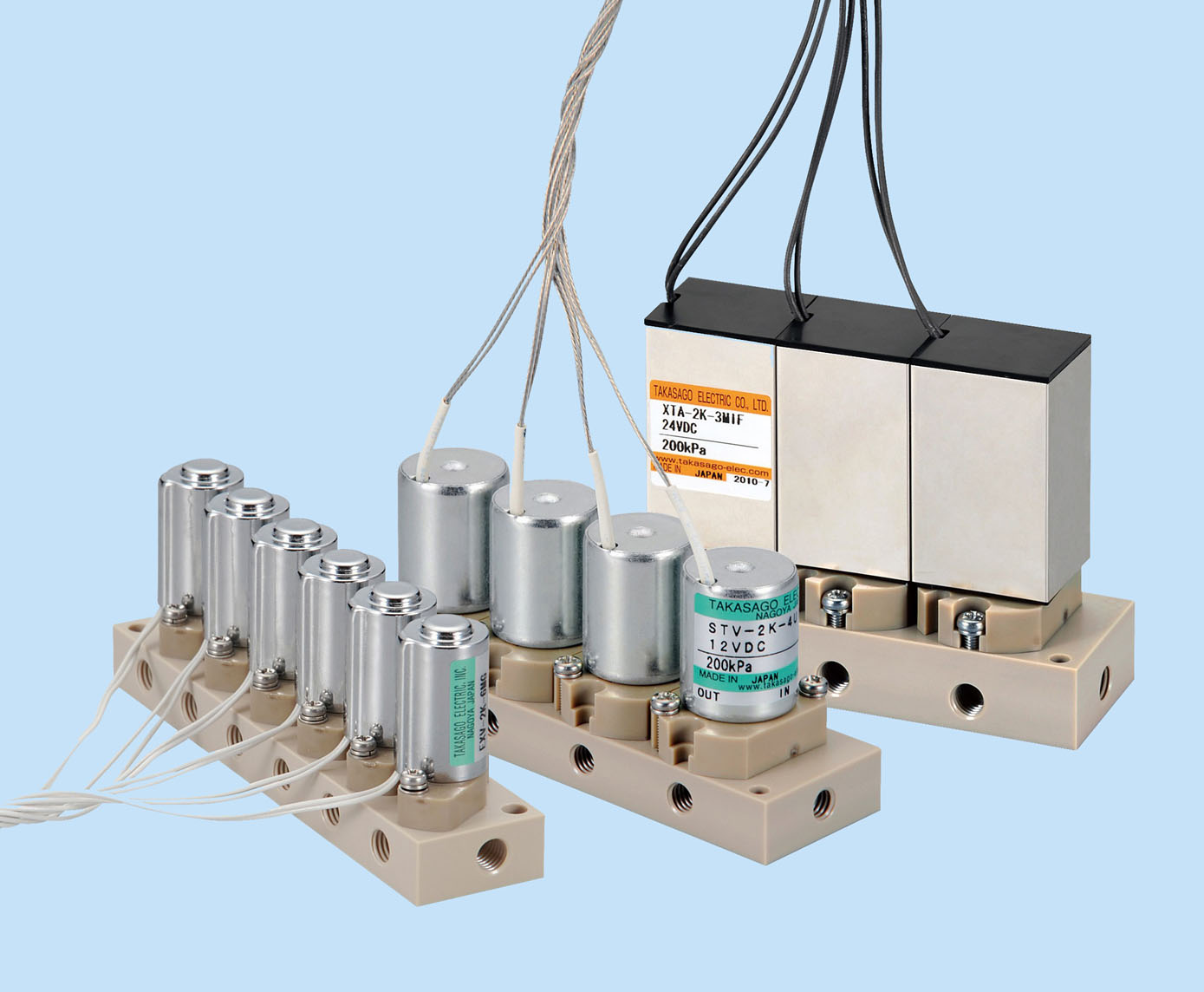 Monomer can be combined into a manifold, which can save installation space and cost; Be suitable for multipath sampling system.